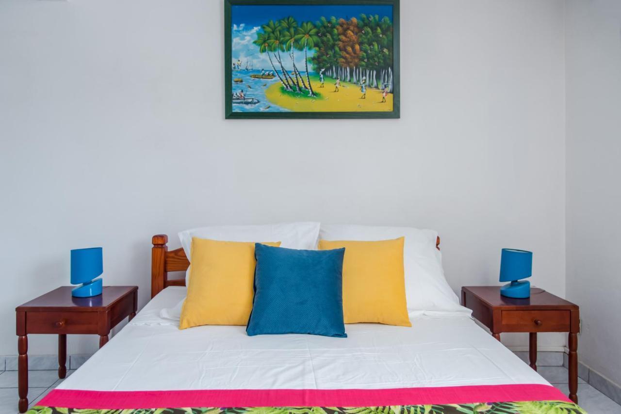 Les Hauts De Sainte-Anne "2 Spas Privatifs" エクステリア 写真